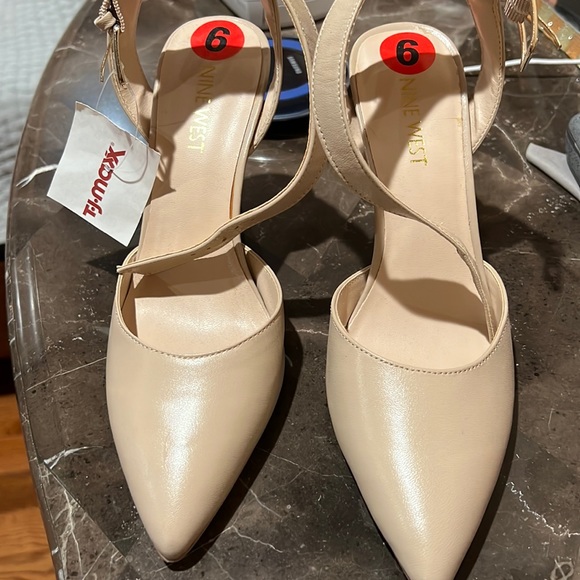 Nine West heels - Picture 1 of 3